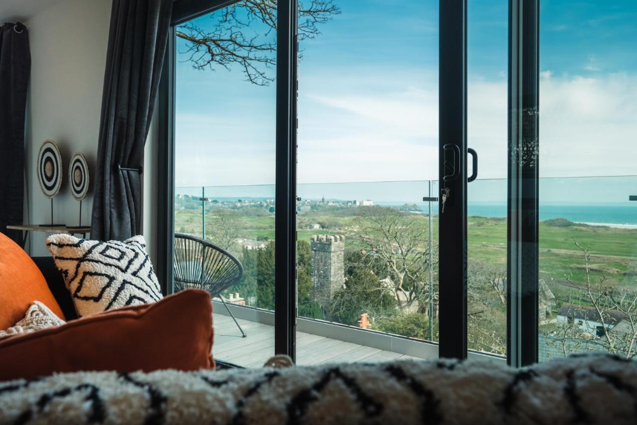 Priory Bay Escapes - Visum Apartamento Tenby Exterior foto