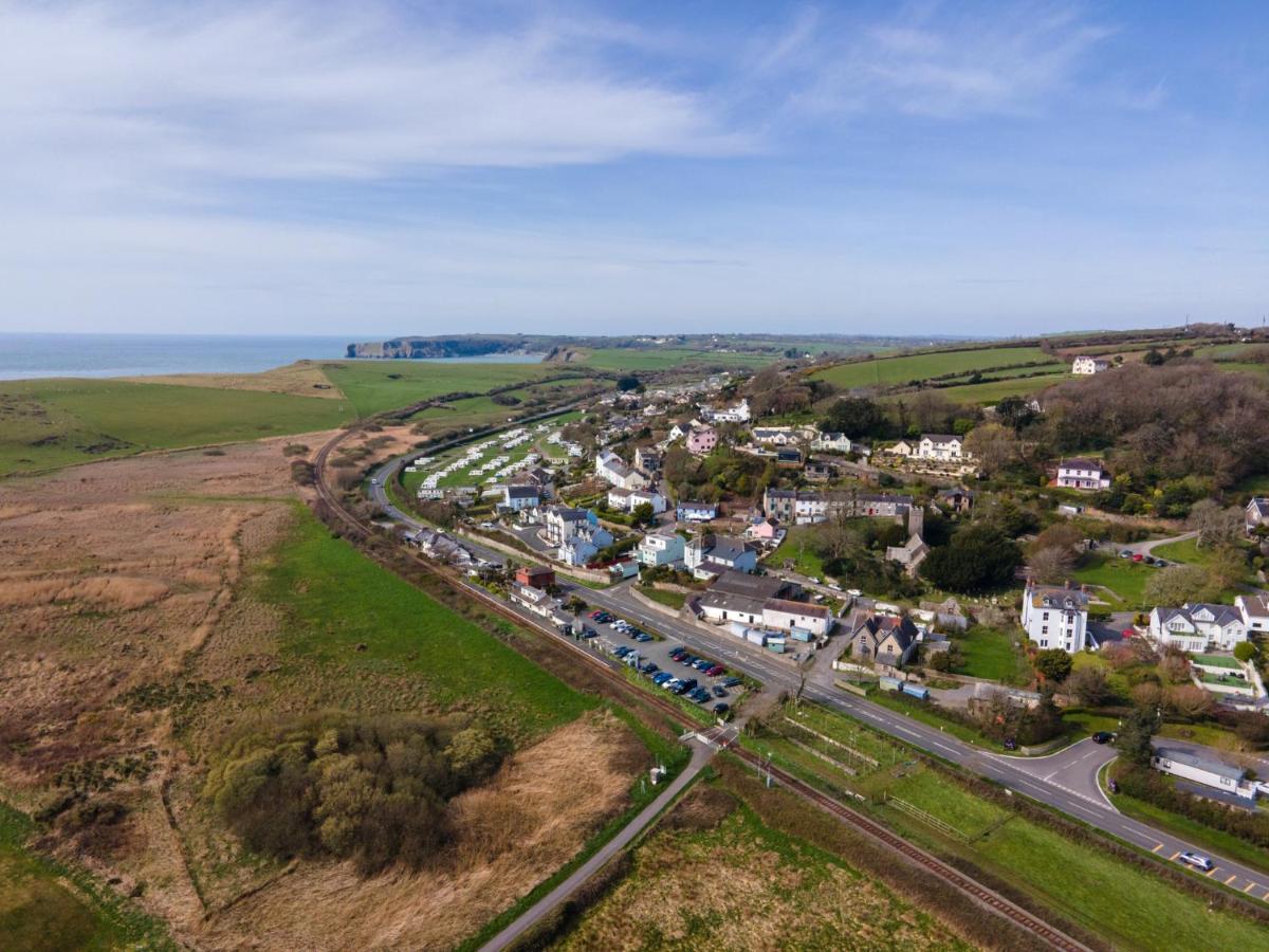 Priory Bay Escapes - Visum Apartamento Tenby Exterior foto
